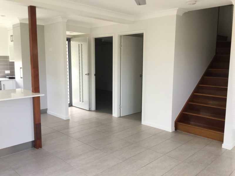 2/39 Cedar Avenue TENANT APPROVED, Taranganba QLD 4703