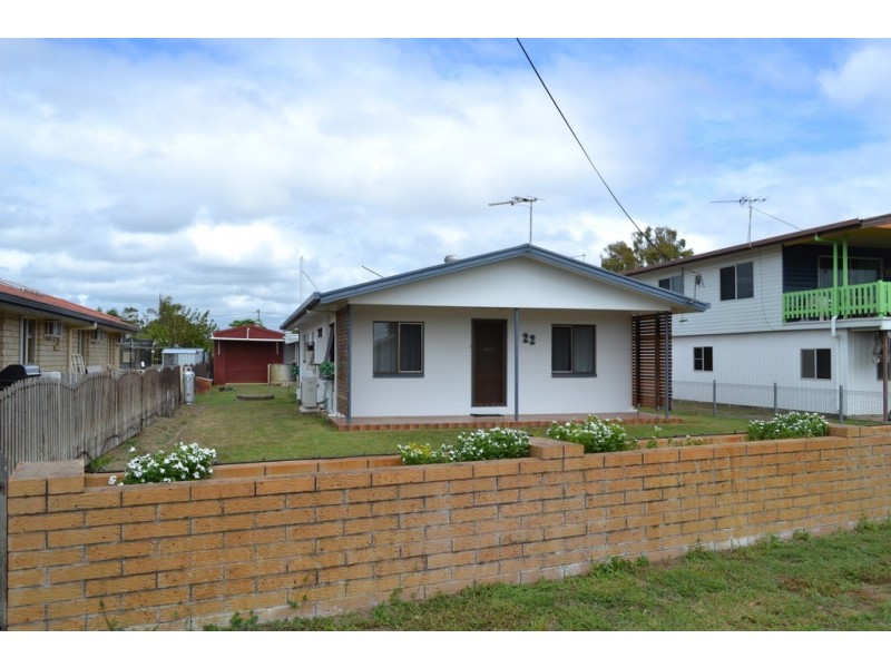 22 Limpus Avenue, Keppel Sands QLD 4702