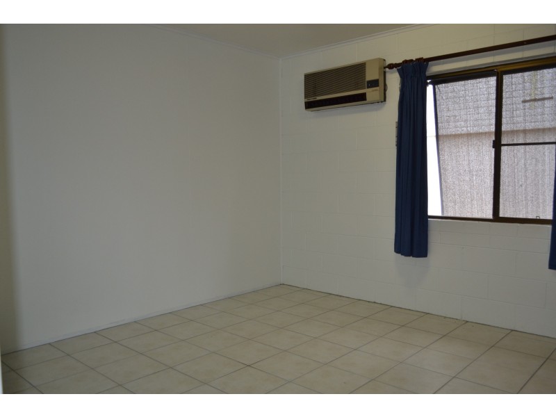 22 Limpus Avenue, Keppel Sands QLD 4702