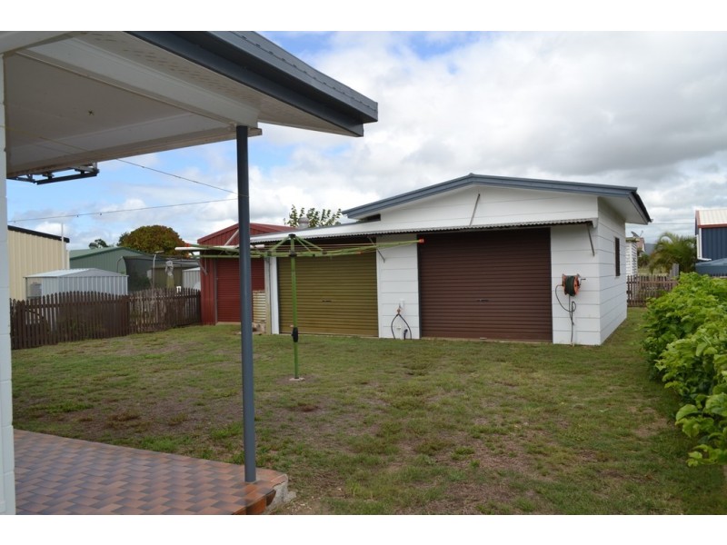 22 Limpus Avenue, Keppel Sands QLD 4702