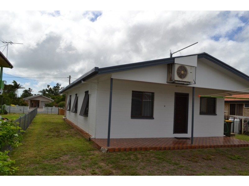 22 Limpus Avenue, Keppel Sands QLD 4702