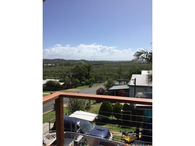 35 Poplar Street, Cooee Bay QLD 4703