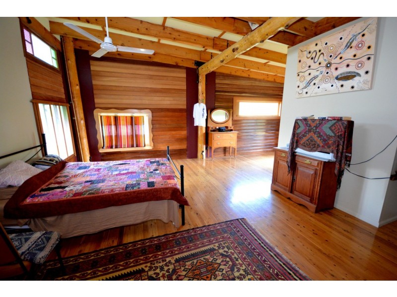 328 Sleipner Road, Mount Chalmers QLD 4702