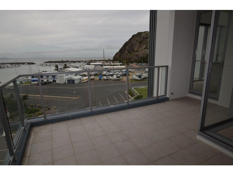14/12-14 Breakwater Drive, Rosslyn QLD 4703