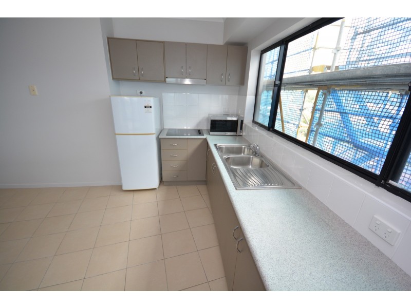 Unit 11, 30 Queen Street, Yeppoon QLD 4703
