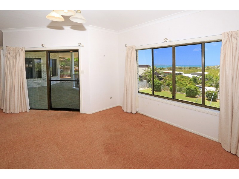 33 Shaw Avenue, Yeppoon QLD 4703