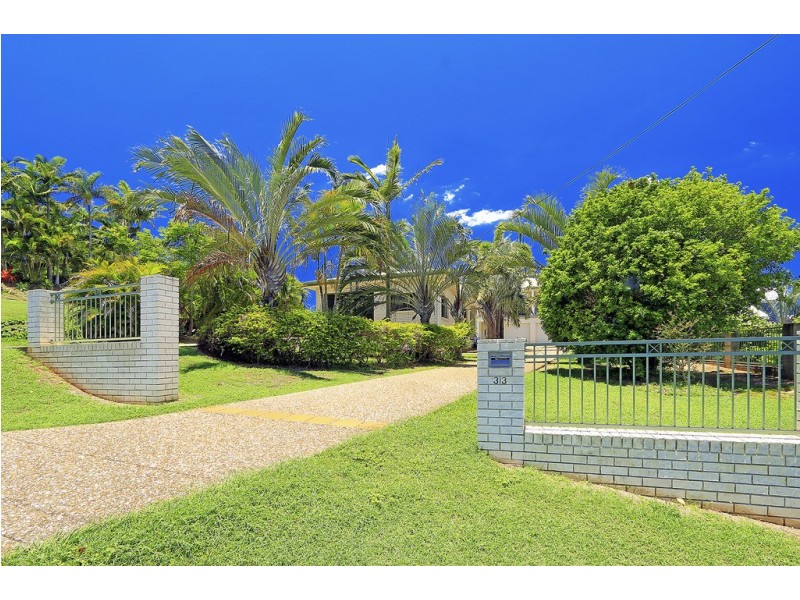 33 Shaw Avenue, Yeppoon QLD 4703