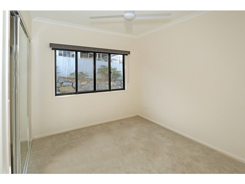 15 Discovery Crescent, Rosslyn QLD 4703