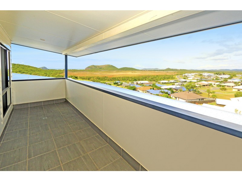 15 Discovery Crescent, Rosslyn QLD 4703