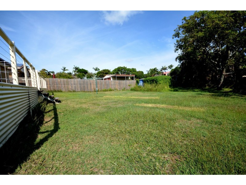 20 Larnach Street, Zilzie QLD 4710