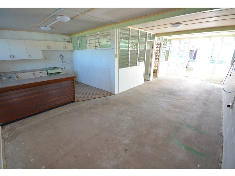 6 Sunflower Street, Kinka Beach QLD 4703