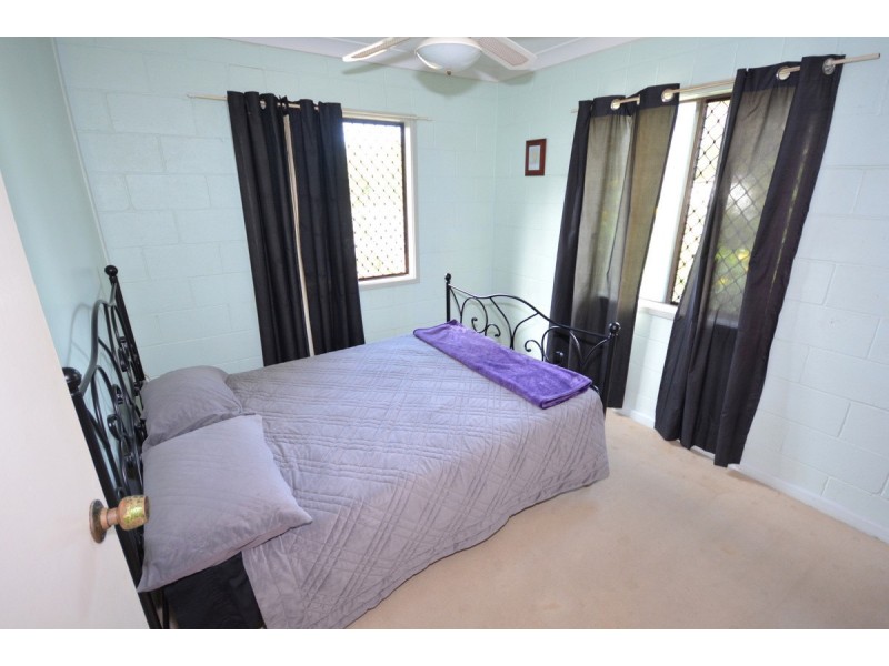 6 Holt Street, Yeppoon QLD 4703