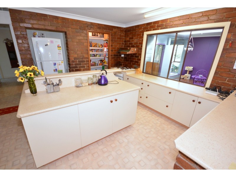 6 Holt Street, Yeppoon QLD 4703