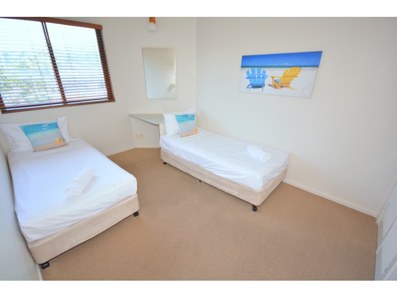 304/34-48 Vin E Jones Memorial Dve, Rosslyn QLD 4703
