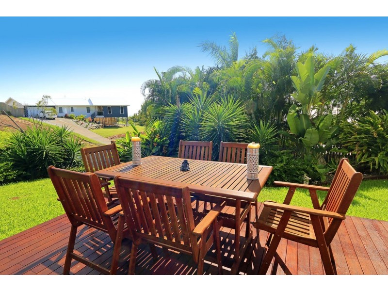 1 Solomon Crescent, Pacific Heights QLD 4703