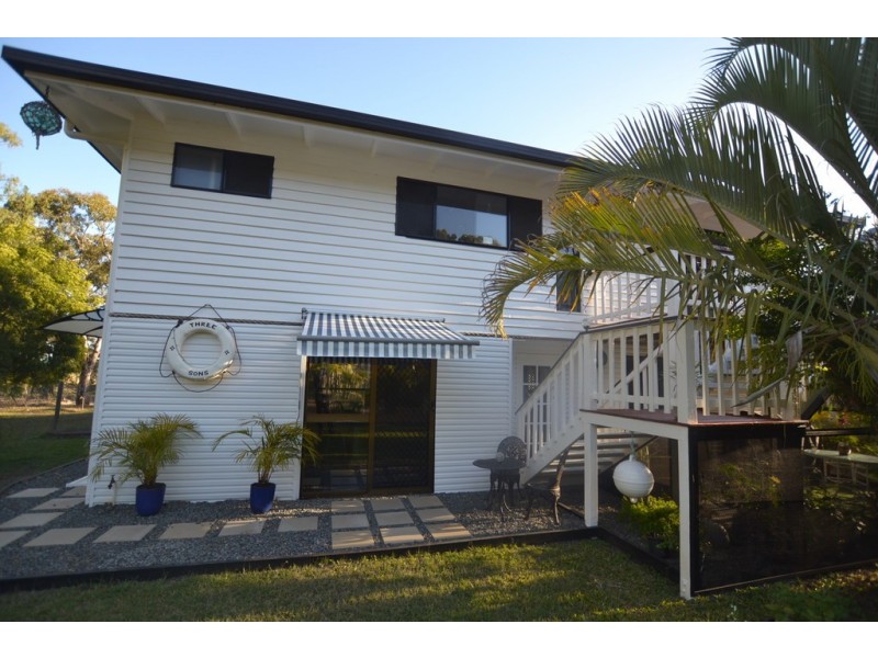 175 Manns Road, Emu Park QLD 4710