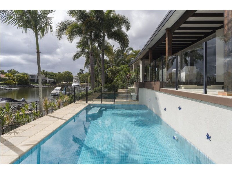 1033 Rosebank Way, Hope Island QLD 4212