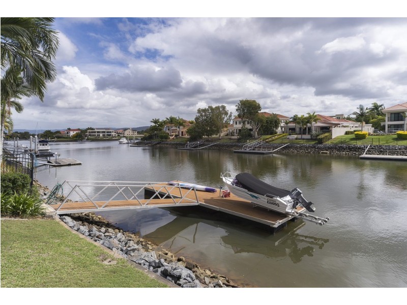 1033 Rosebank Way, Hope Island QLD 4212