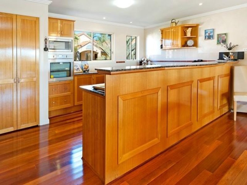 30 John Lund Drive, Hope Island QLD 4212