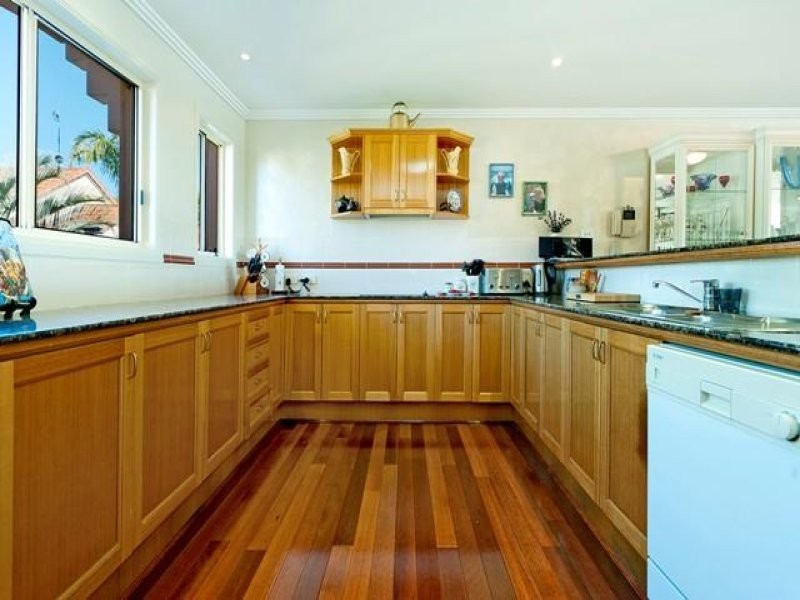 30 John Lund Drive, Hope Island QLD 4212