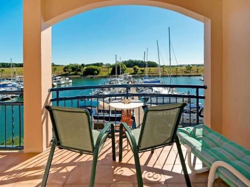 30 John Lund Drive, Hope Island QLD 4212