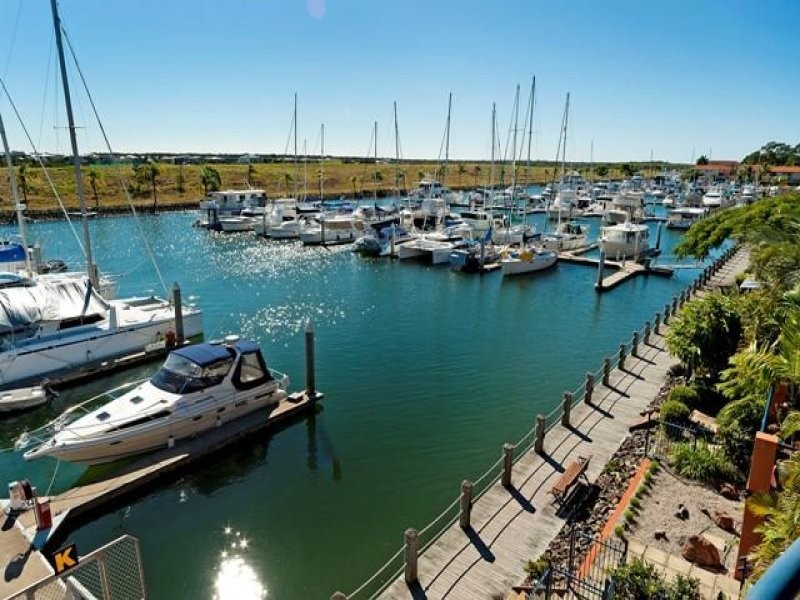 30 John Lund Drive, Hope Island QLD 4212