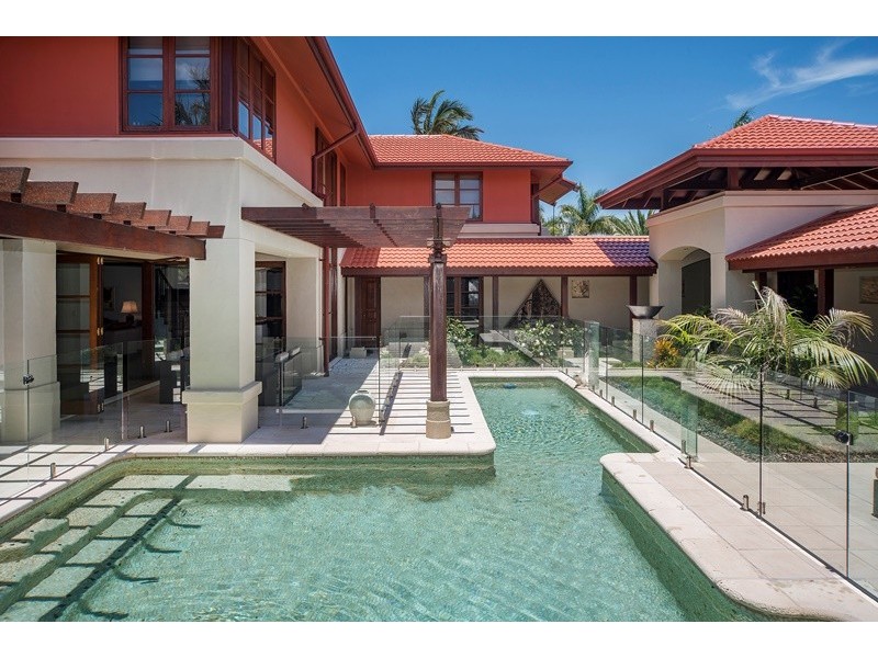 1151 Rosebank Way, Hope Island QLD 4212