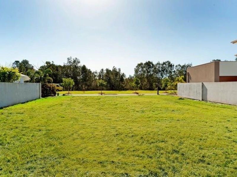 28 Parkview Place, Helensvale QLD 4212