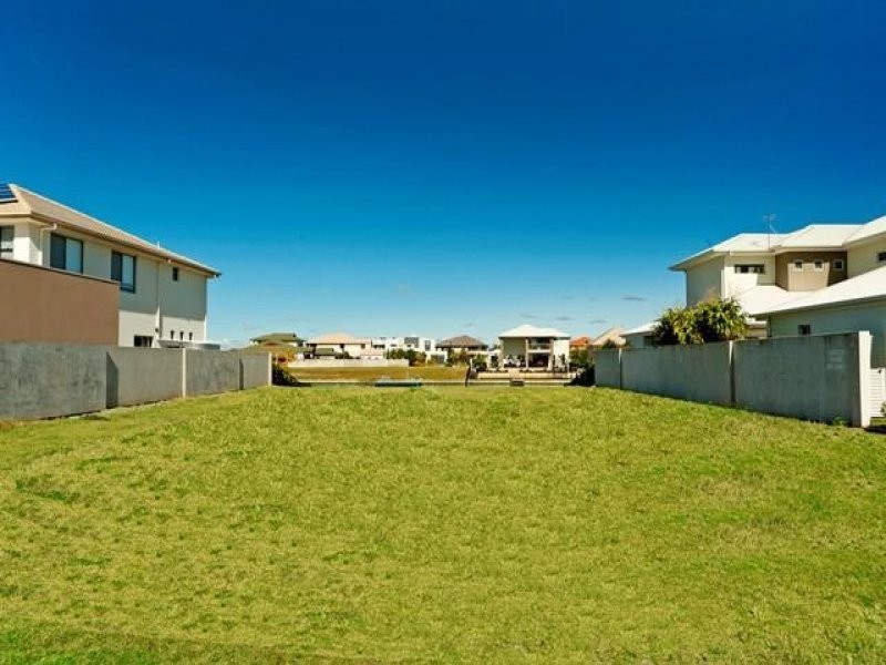28 Parkview Place, Helensvale QLD 4212