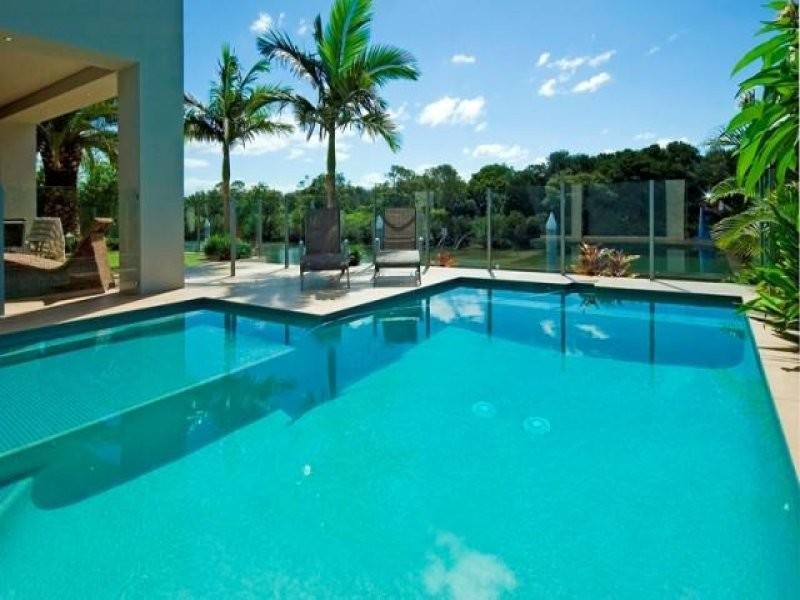 2504 Cressbrook Drive, Hope Island QLD 4212