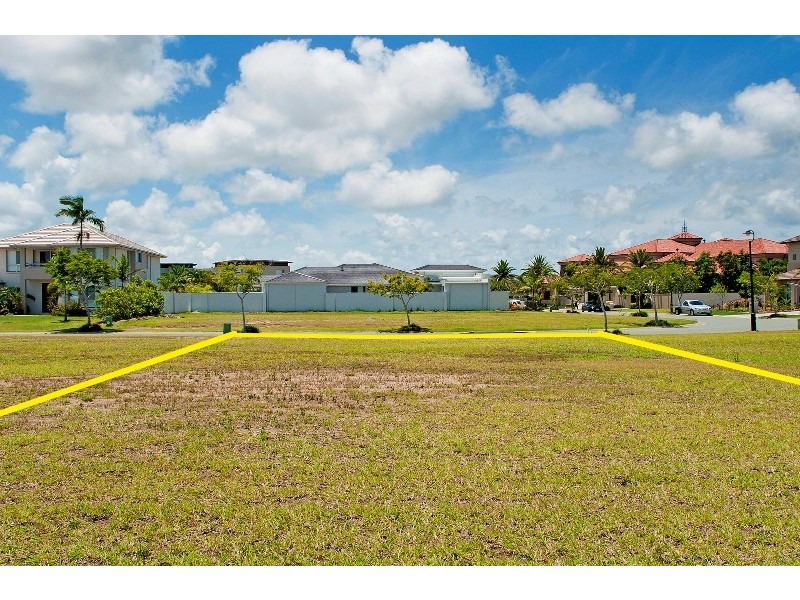 2629 Virginia Drive, Hope Island QLD 4212