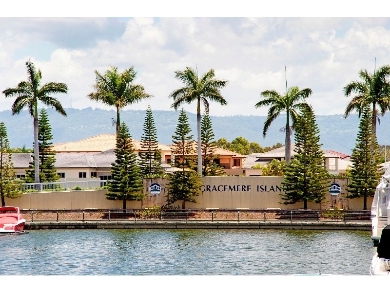 2629 Virginia Drive, Hope Island QLD 4212
