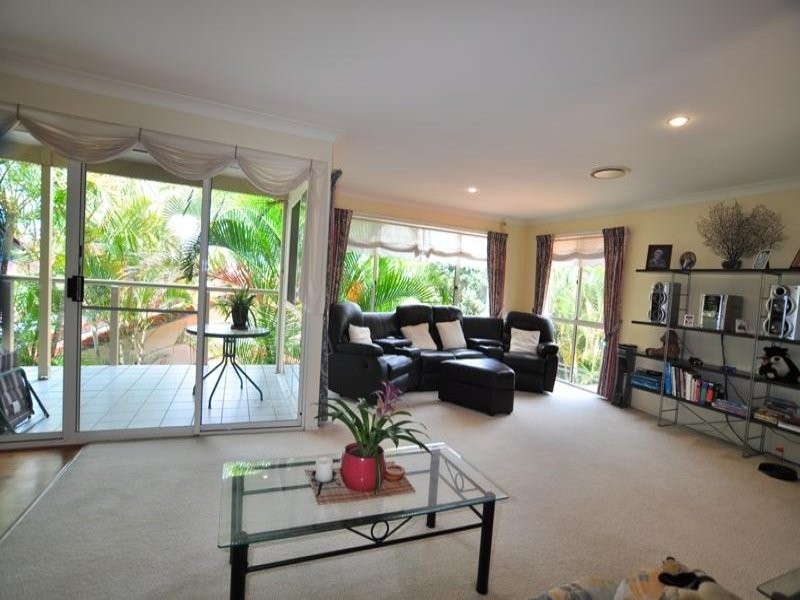 32 Monterey Keys Drive, Monterey Keys QLD 4212