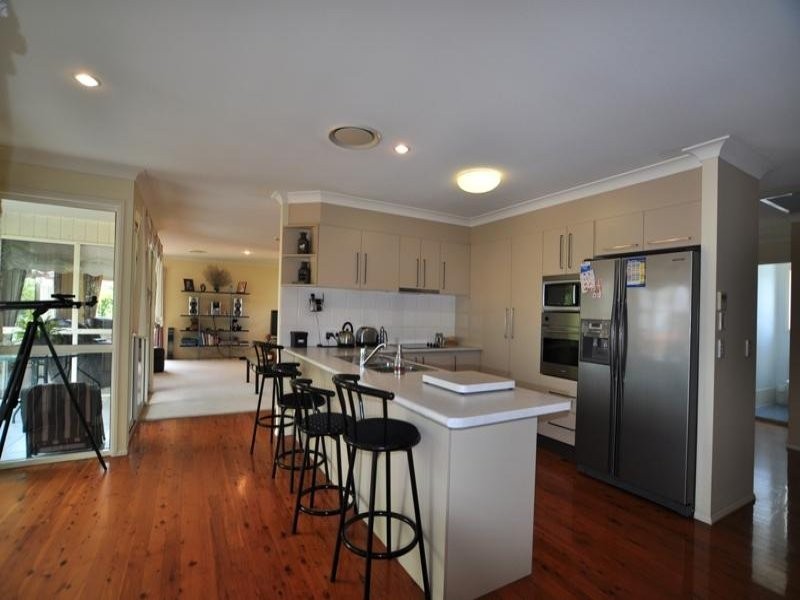 32 Monterey Keys Drive, Monterey Keys QLD 4212