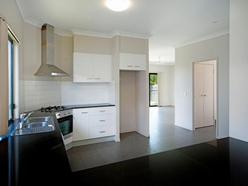 101/19 Santa Barbara Road, Hope Island QLD 4212