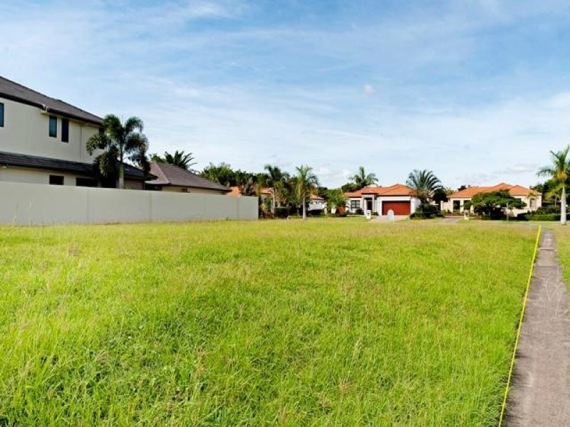 2173 Beaufort Way, Hope Island QLD 4212