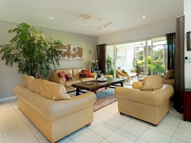 5201 Marine Drive West, Sanctuary Cove QLD 4212