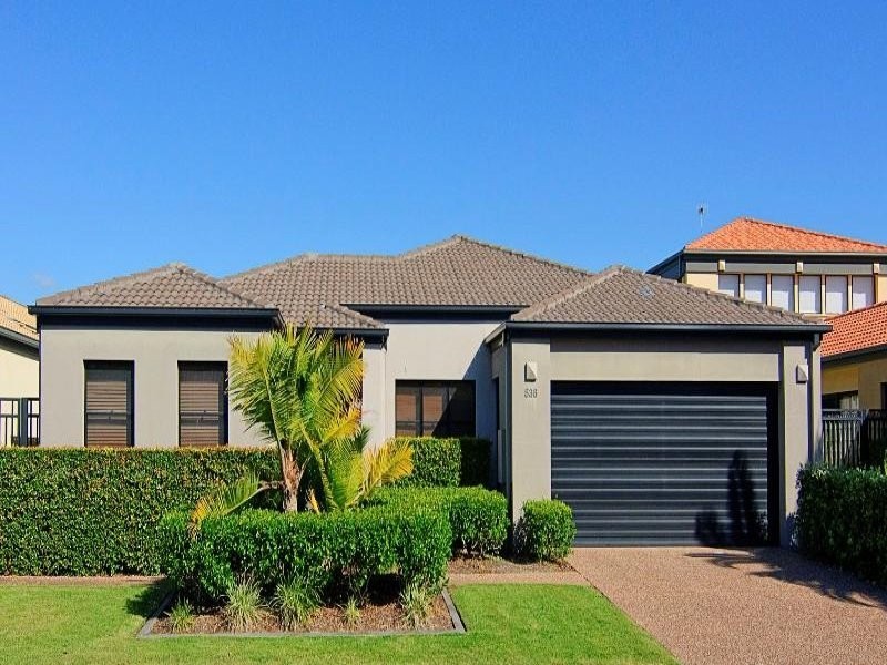 536 Oyster Cove Promenade, Helensvale QLD 4212