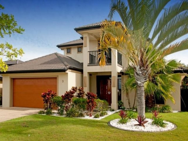 9 Calmwater Crescent, Helensvale QLD 4212