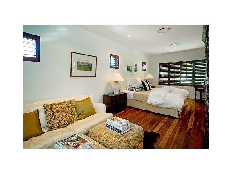 3118 Riverleigh Drive, Hope Island QLD 4212