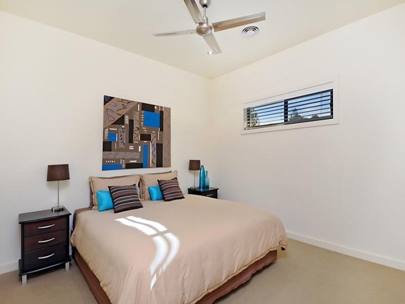 17 Gwydir Court, Riverdowns, Helensvale QLD 4212