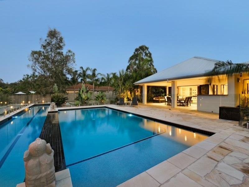 17 Gwydir Court, Riverdowns, Helensvale QLD 4212