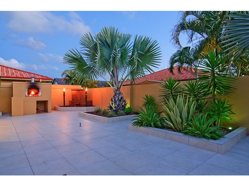 15 Waterside Esplanade, Monterey Keys QLD 4212