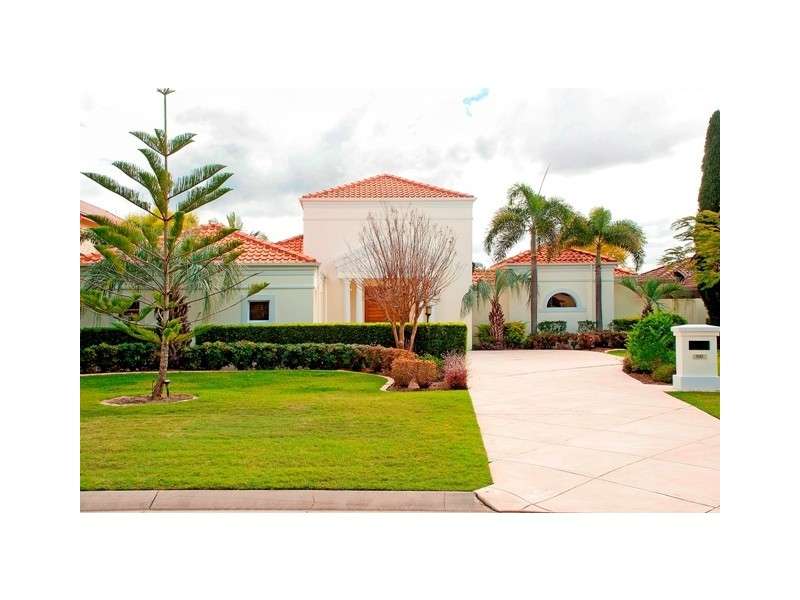 3132 Riverleigh Drive, Hope Island QLD 4212