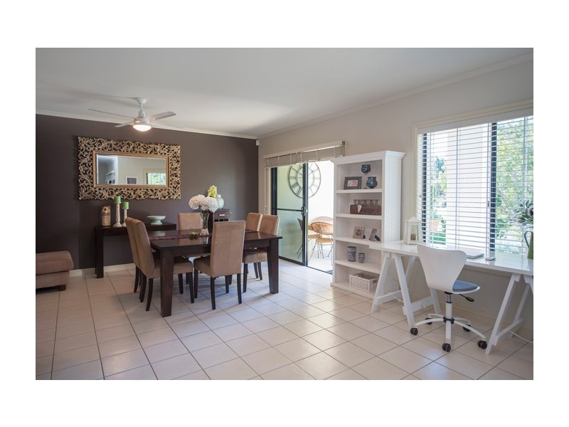 8887 Magnolia Drive East, Hope Island QLD 4212