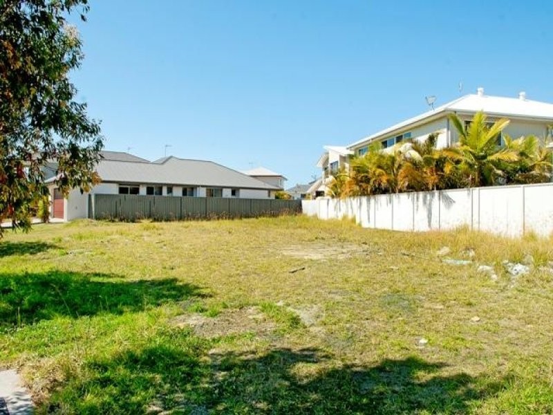 3 Rhodium Crescent, Hope Island QLD 4212