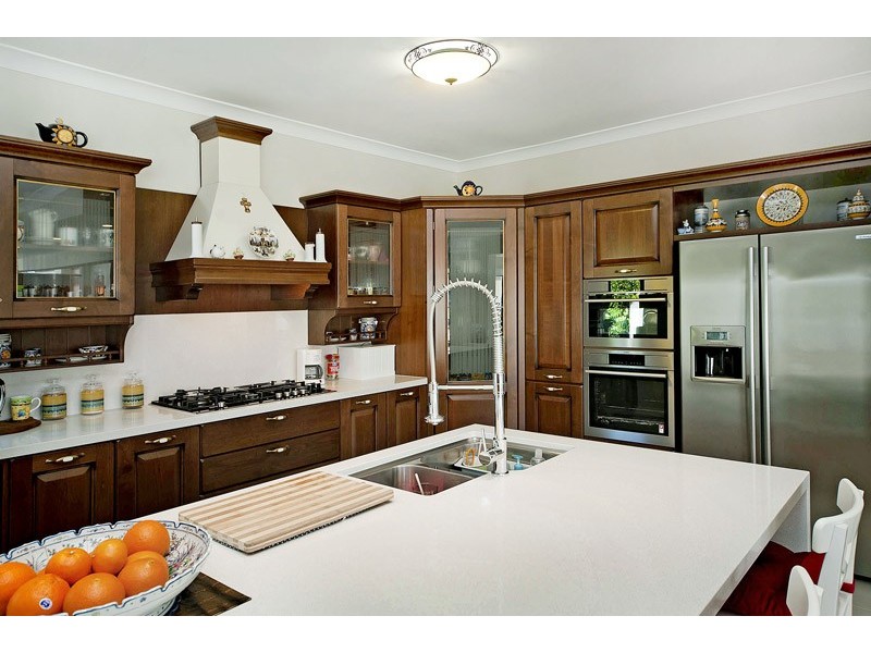 1616 Rosebank Way West, Hope Island QLD 4212