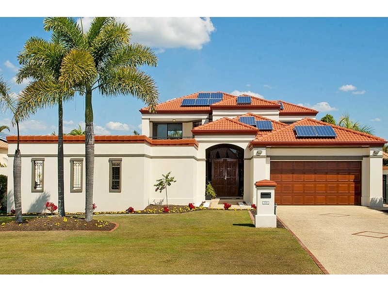 1616 Rosebank Way West, Hope Island QLD 4212