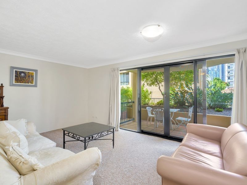 10/16-26 Waverley Street, Southport QLD 4215
