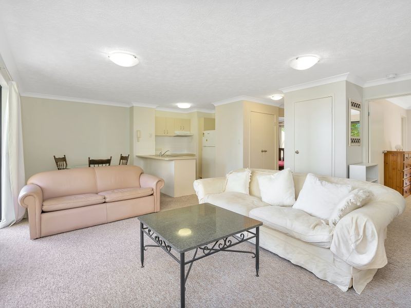 10/16-26 Waverley Street, Southport QLD 4215